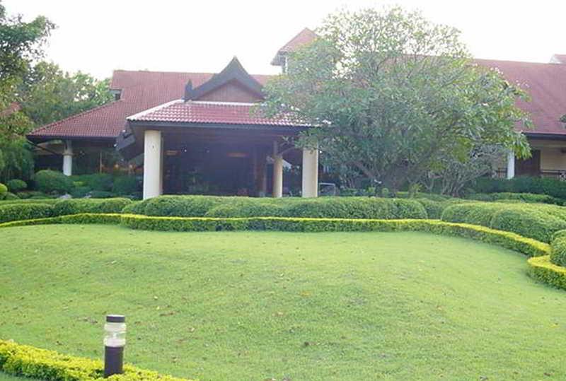 Pavilion Rim Kwai Resort Kanchanaburi Exterior foto