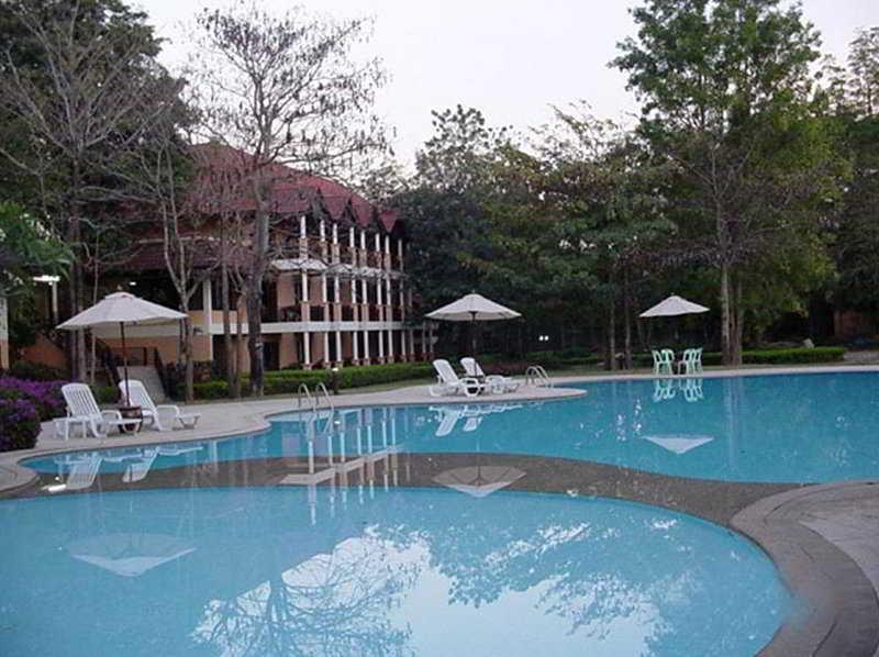 Pavilion Rim Kwai Resort Kanchanaburi Exterior foto